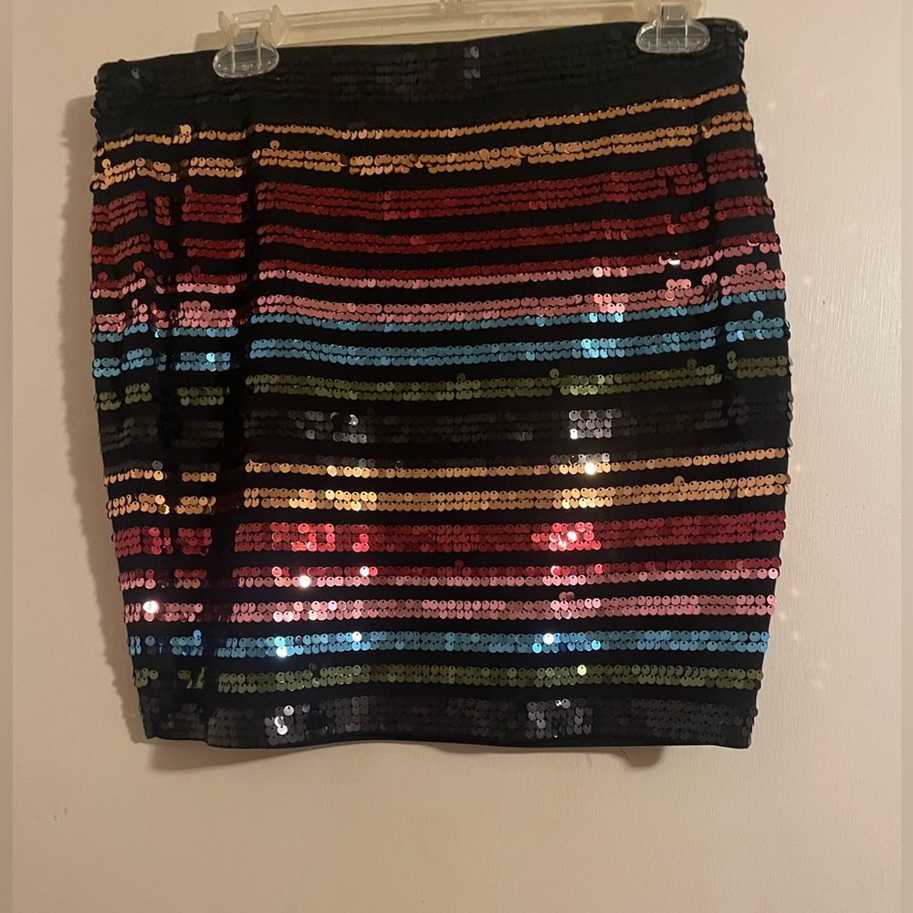 Express Sequin Skirt